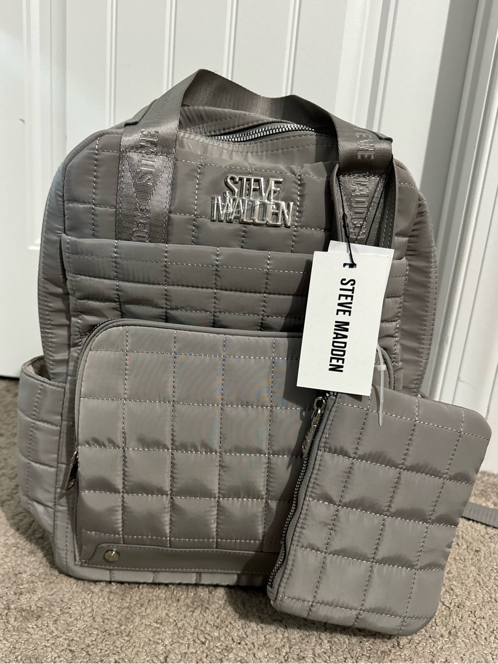 Cool Steve Madden gray quilted large Brodie tote backpack adjustable new
